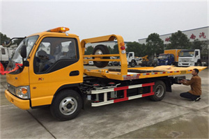 拜泉哪里有拖车服务